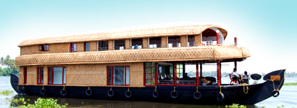 4 bed room houseboat